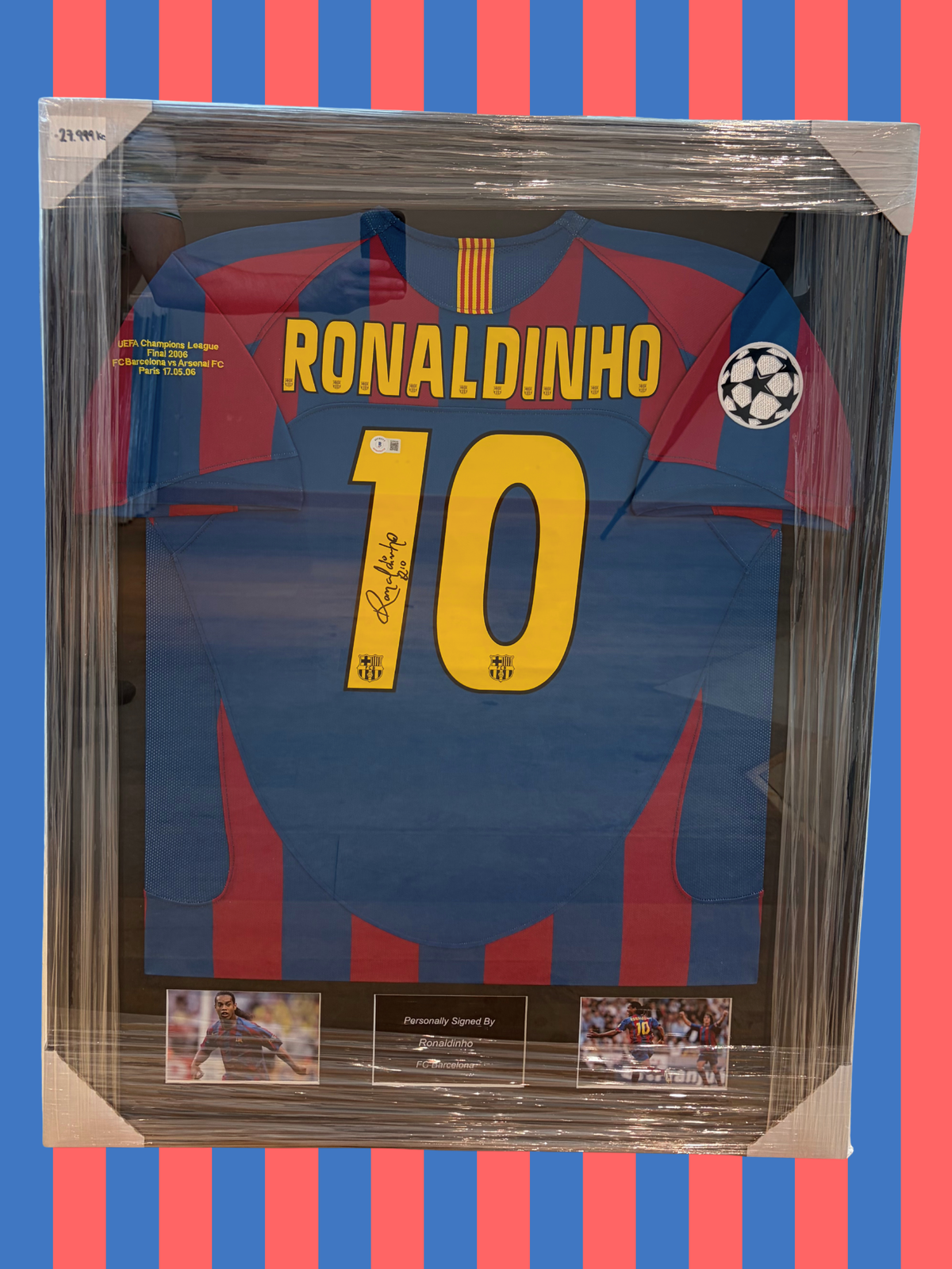 Ronaldinho Barcelona 05/06 SIGNED