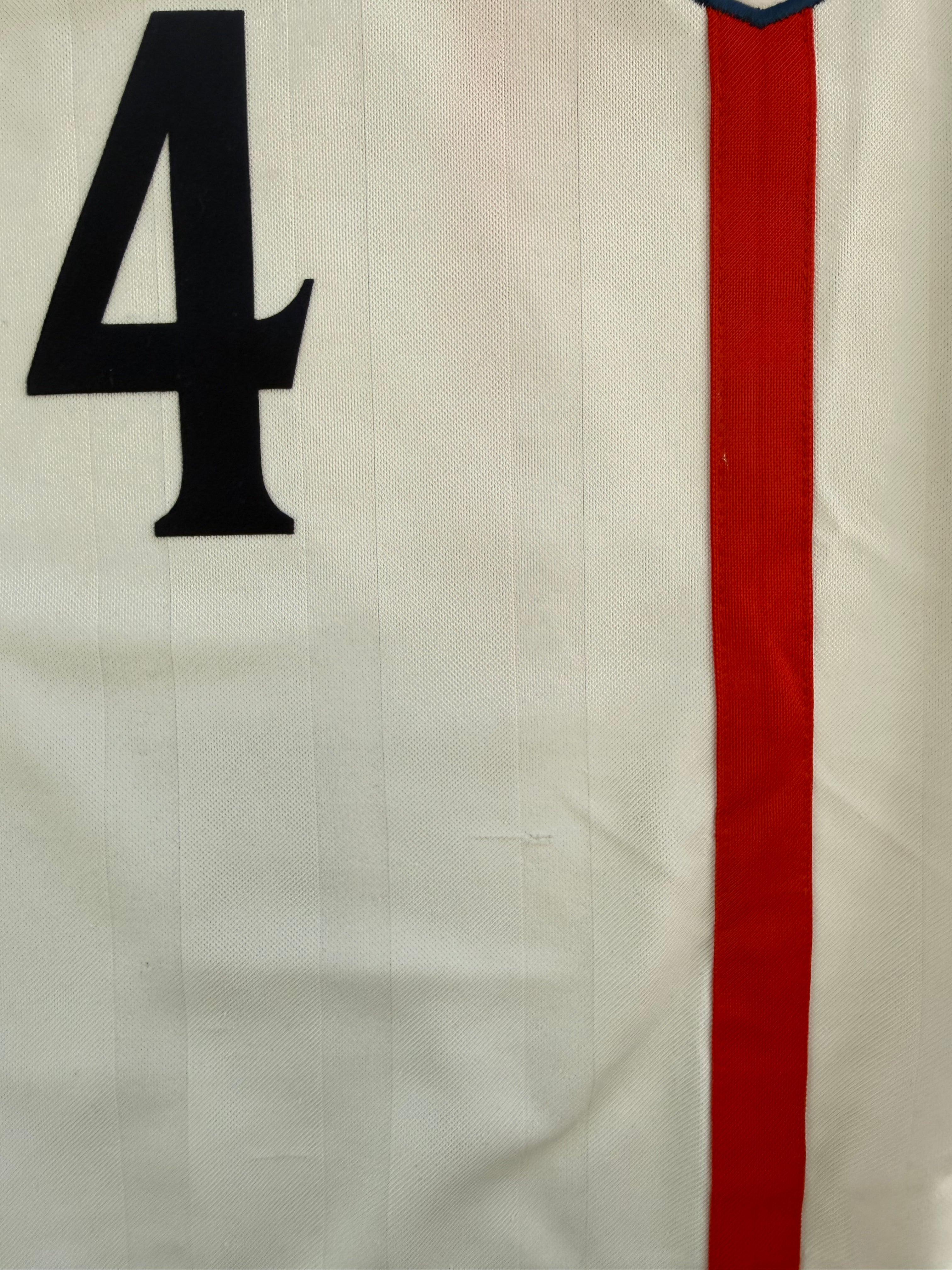 Steven Gerrard England 00/02 - S