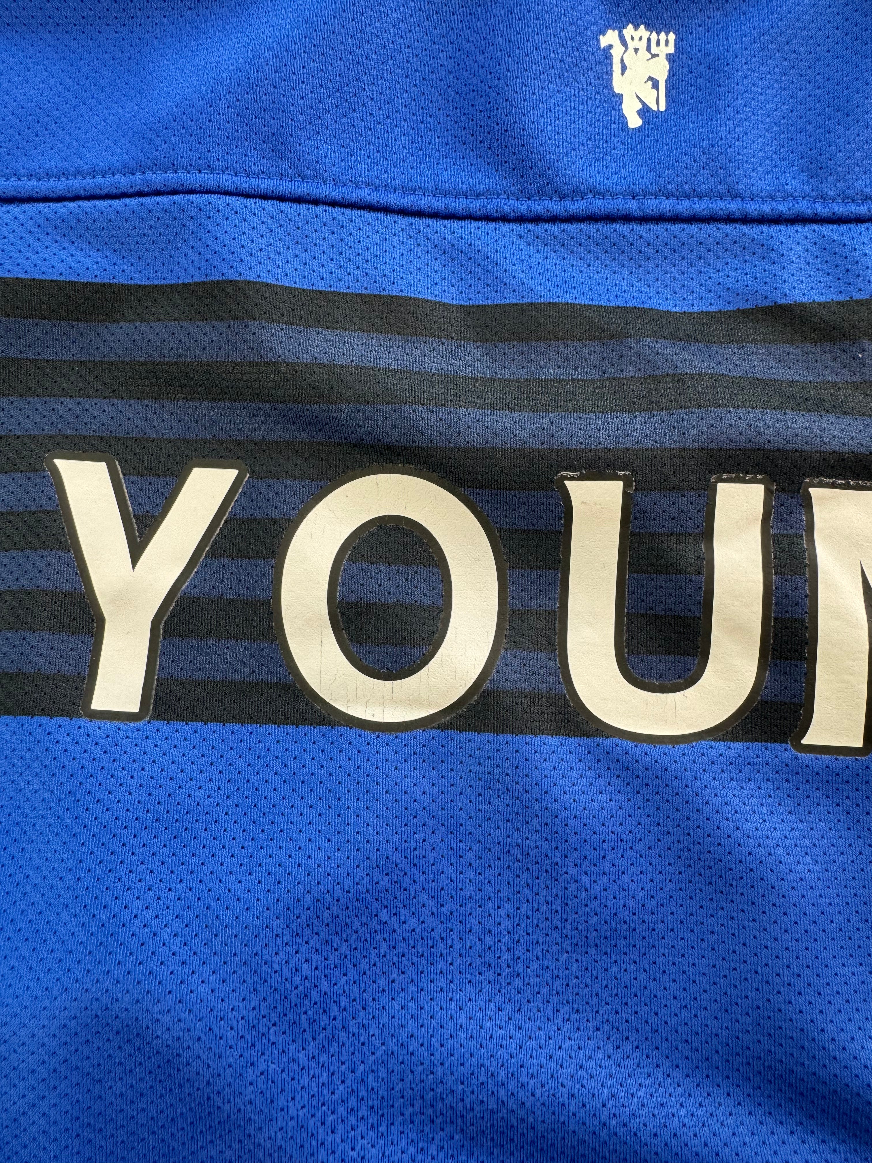 Ashely Young Manchester United 11/12 - M