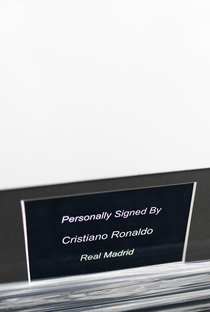 Cristiano Ronaldo Real Madrid 11/12 SIGNERET hjemmebanetrøje - L