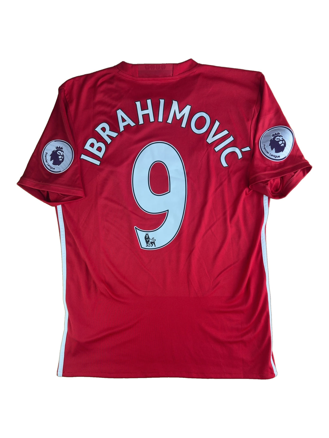 Zlatan Ibrahimović Manchester United 16/17 - M · bagside