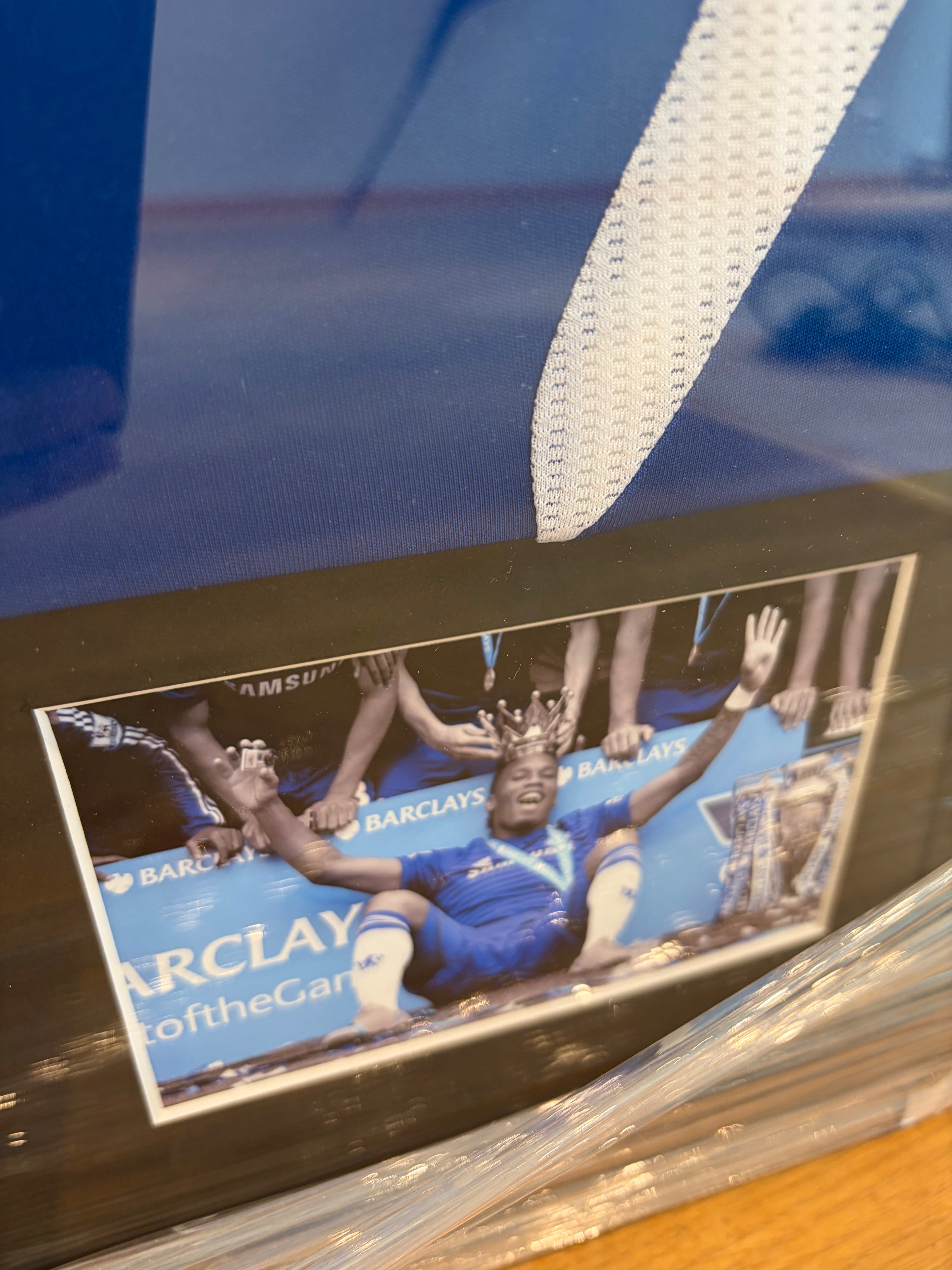 Didier Drogba Chelsea 11/12 SIGNED