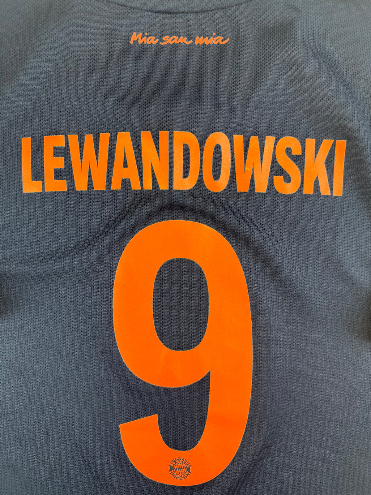 Robert Lewandowski Bayern München 19/20 - 11/12 Y