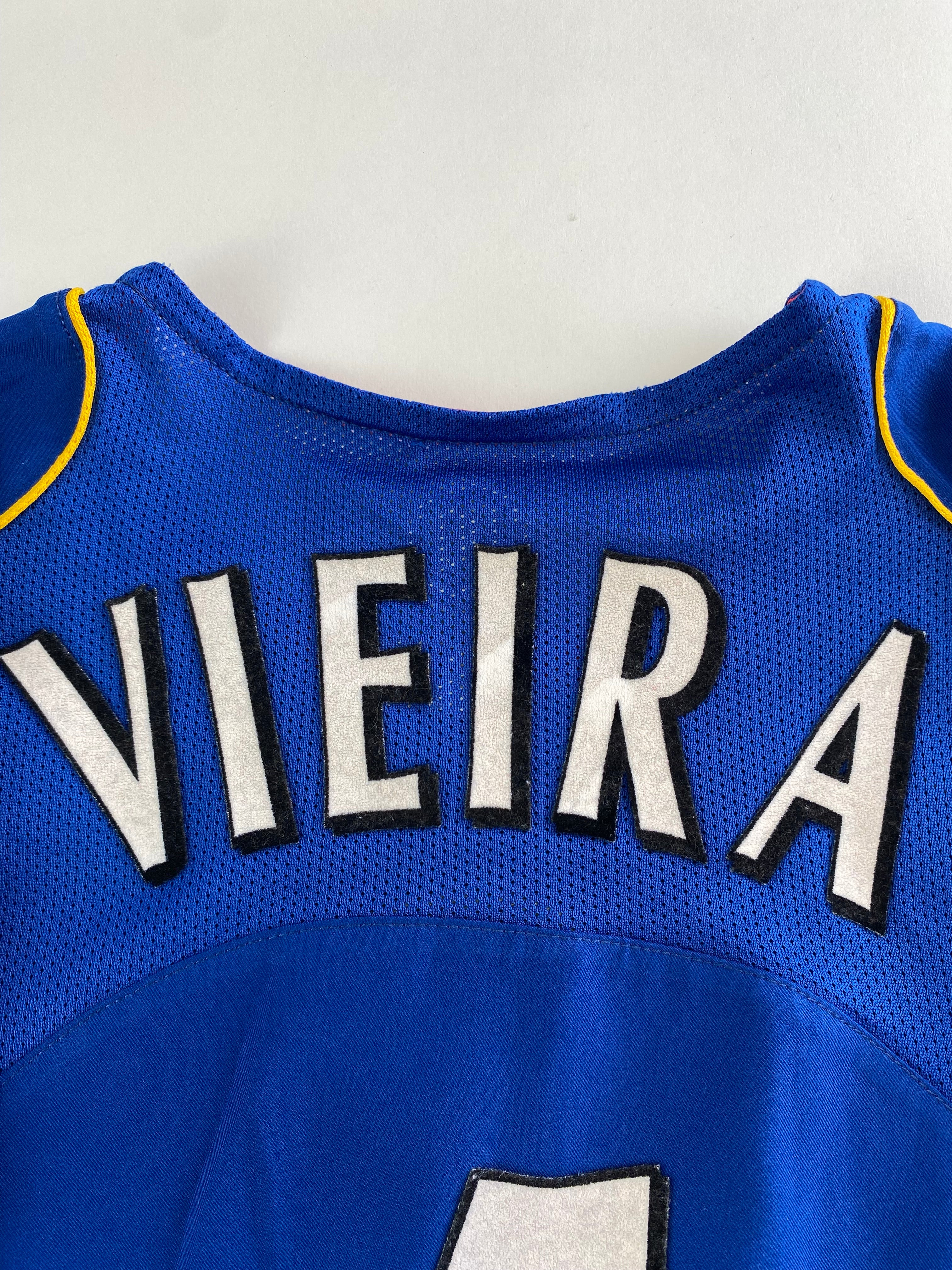 Patrick Vieira Arsenal 04/05 - 11/12 Y
