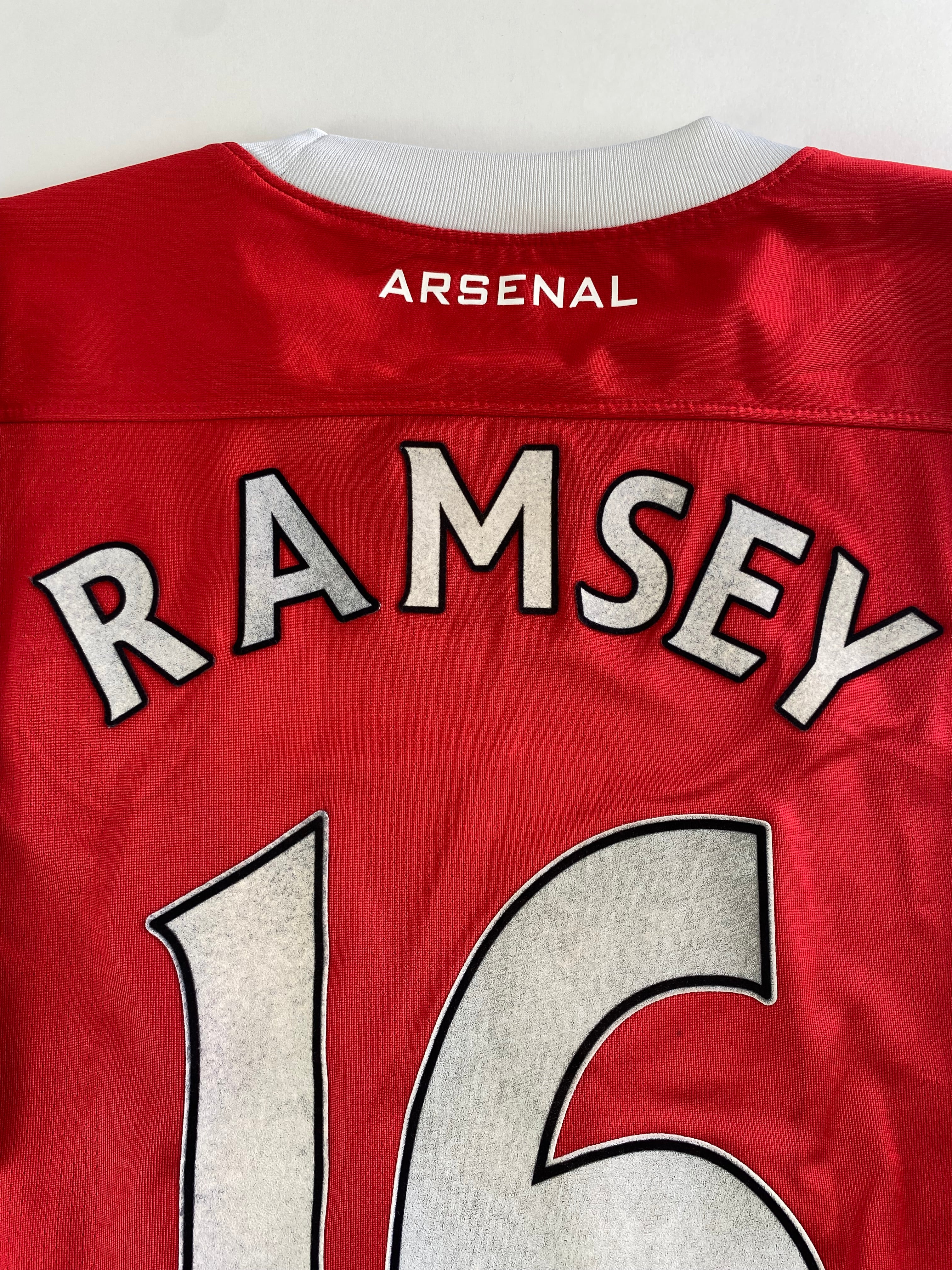 Aaron Ramsey Arsenal 10/11 - M